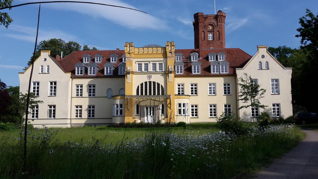 Schloss Lelkendorf, Fewo Gross Gievitz Esterno foto